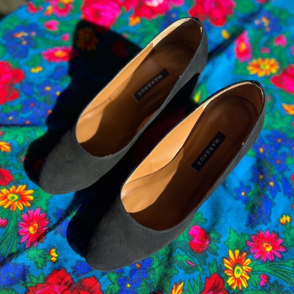 Margaux The Heel - Black Suede - 37 Wide - Picture 3 of 11